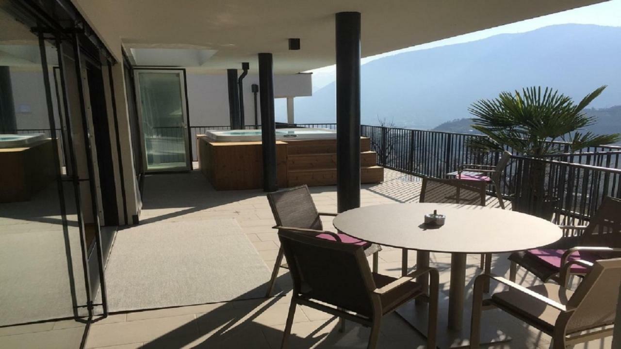 Penthouse Skygarden Apartment Schenna Luaran gambar